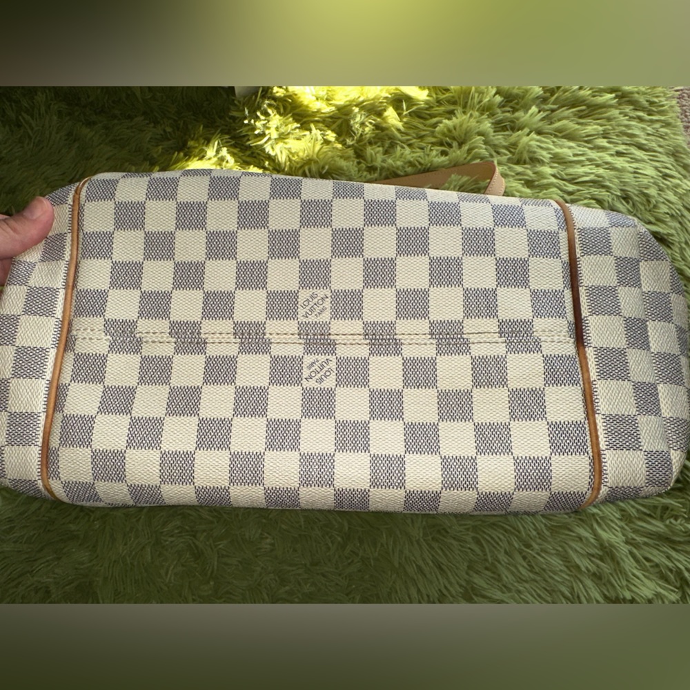 Louis Vuitton Damien Azur Totally MM WITH Dust Bag - Picture 4 of 16
